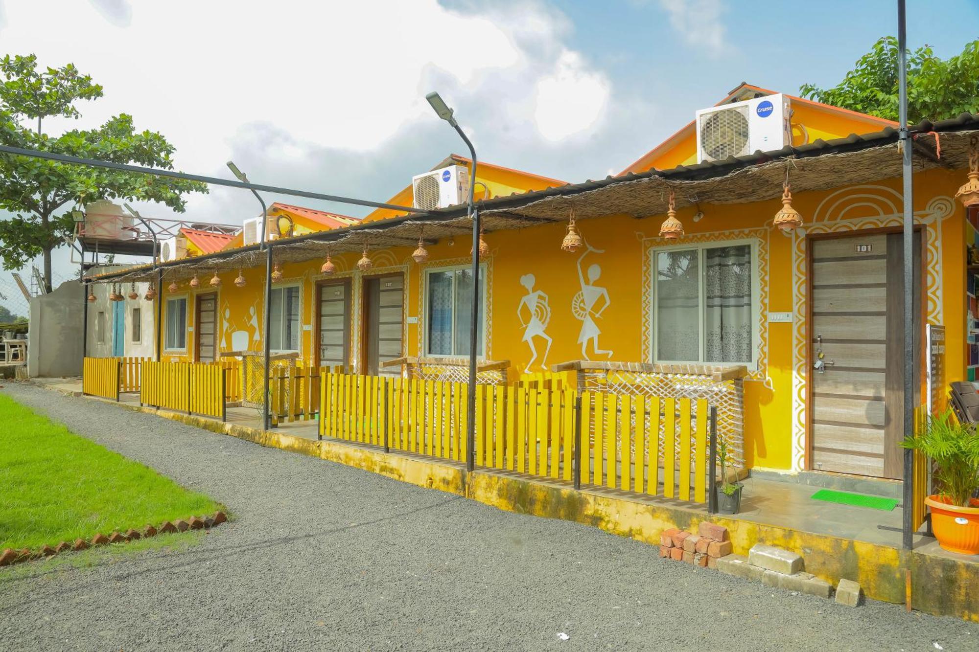 Mandav Hills Resort & Film City Māndu Exterior photo