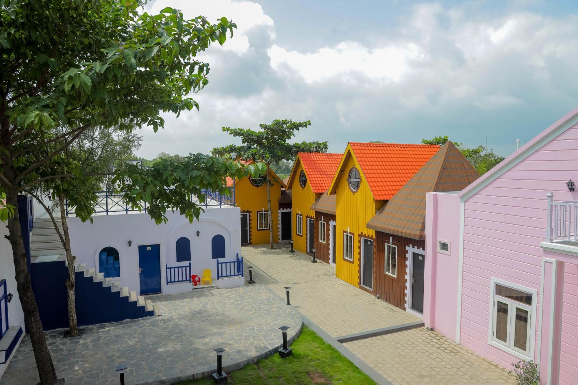 Mandav Hills Resort & Film City Māndu Exterior photo