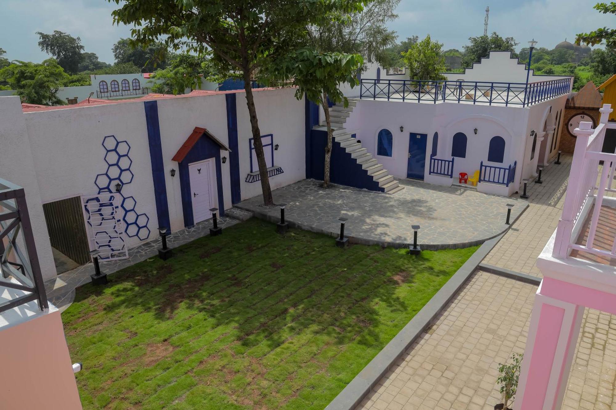 Mandav Hills Resort & Film City Māndu Exterior photo