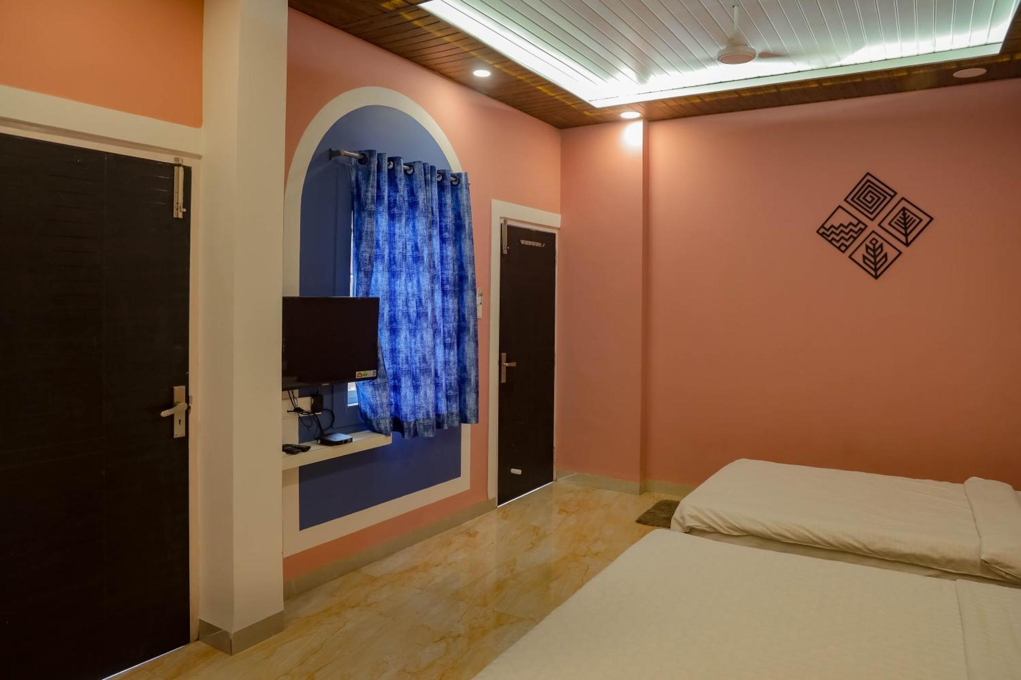 Mandav Hills Resort & Film City Māndu Exterior photo