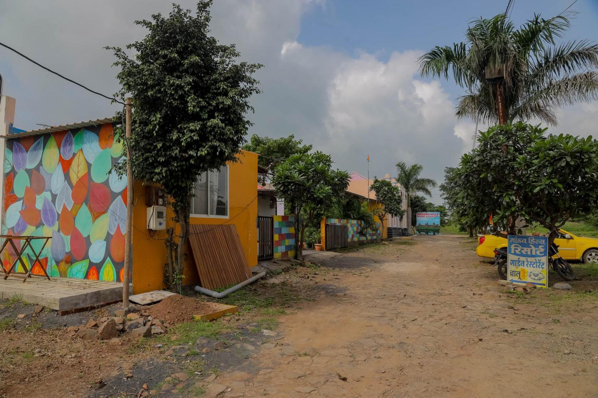 Mandav Hills Resort & Film City Māndu Exterior photo